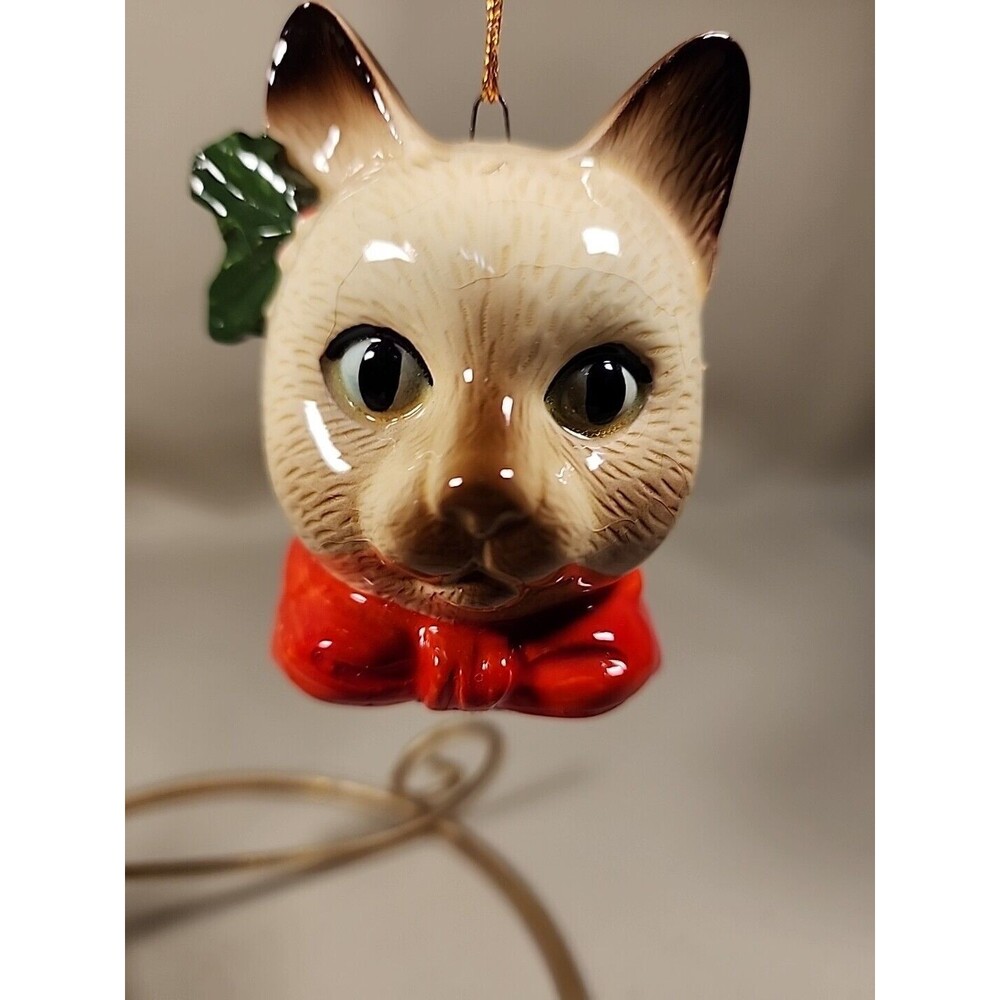 Vintage Cat Head Christmas Ornament Made In Japan holly bow tie Siamese 072411ch